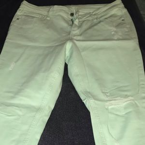 Never worn Seafoam Green Old Navy RockStar Jeans